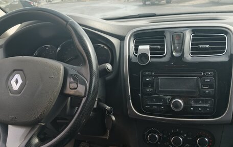 Renault Logan II, 2016 год, 625 000 рублей, 9 фотография