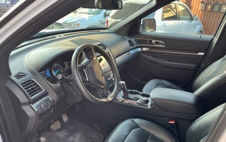 Ford Explorer VI, 2019 год, 3 330 000 рублей, 12 фотография