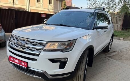 Ford Explorer VI, 2019 год, 3 330 000 рублей, 9 фотография