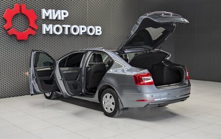 Skoda Octavia, 2017 год, 1 595 000 рублей, 8 фотография