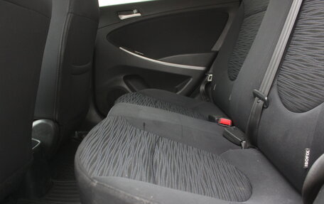 Hyundai Solaris II рестайлинг, 2015 год, 1 045 000 рублей, 12 фотография
