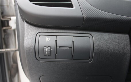 Hyundai Solaris II рестайлинг, 2015 год, 1 045 000 рублей, 16 фотография