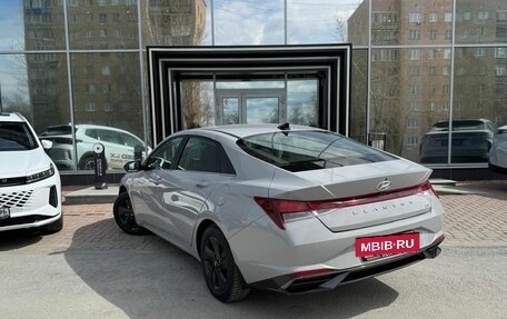 Hyundai Elantra, 2021 год, 1 879 000 рублей, 7 фотография