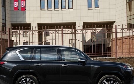 Lexus LX, 2025 год, 17 575 000 рублей, 30 фотография