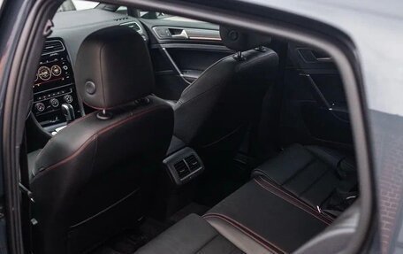 Volkswagen Golf GTI, 2021 год, 2 750 000 рублей, 14 фотография