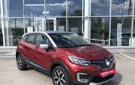 Renault Kaptur I рестайлинг, 2020 год, 1 880 000 рублей, 3 фотография