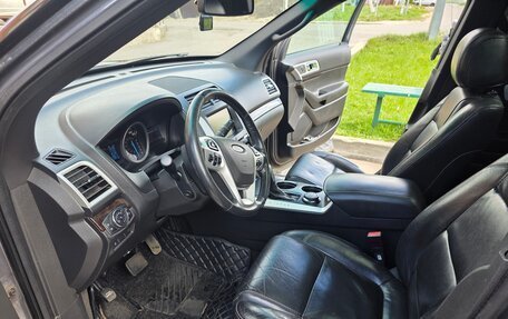 Ford Explorer VI, 2012 год, 2 100 000 рублей, 14 фотография
