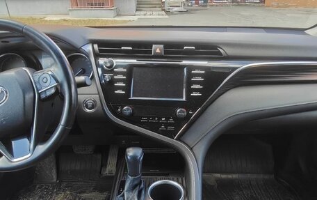 Toyota Camry, 2020 год, 2 700 000 рублей, 19 фотография