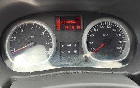 Renault Duster I рестайлинг, 2013 год, 700 000 рублей, 4 фотография