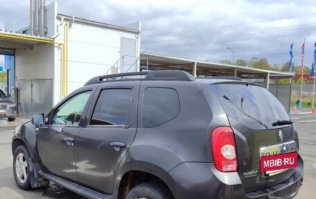 Renault Duster I рестайлинг, 2013 год, 700 000 рублей, 3 фотография