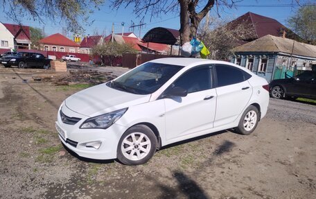 Hyundai Solaris II рестайлинг, 2016 год, 980 000 рублей, 2 фотография