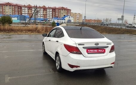 Hyundai Solaris II рестайлинг, 2014 год, 560 000 рублей, 4 фотография