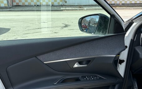 Peugeot 3008 II, 2018 год, 2 660 000 рублей, 21 фотография