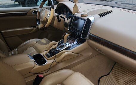Porsche Cayenne III, 2011 год, 2 400 000 рублей, 4 фотография