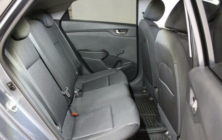Hyundai Solaris II рестайлинг, 2017 год, 1 289 000 рублей, 13 фотография