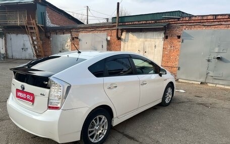 Toyota Prius, 2011 год, 1 190 000 рублей, 8 фотография
