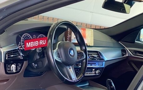 BMW 5 серия, 2018 год, 3 849 000 рублей, 8 фотография
