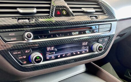 BMW 5 серия, 2018 год, 3 849 000 рублей, 16 фотография