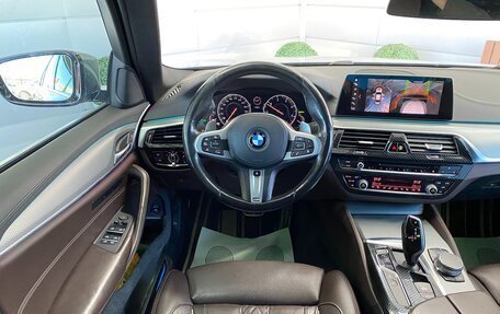 BMW 5 серия, 2018 год, 3 849 000 рублей, 11 фотография