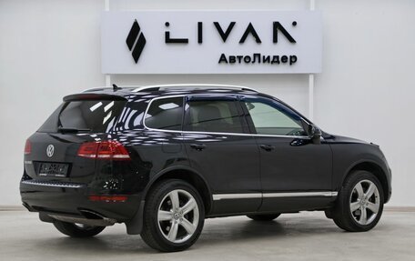 Volkswagen Touareg III, 2012 год, 2 049 000 рублей, 4 фотография