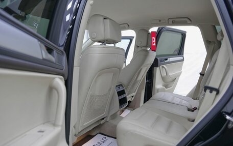Volkswagen Touareg III, 2012 год, 2 049 000 рублей, 6 фотография