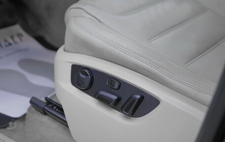 Volkswagen Touareg III, 2012 год, 2 049 000 рублей, 9 фотография