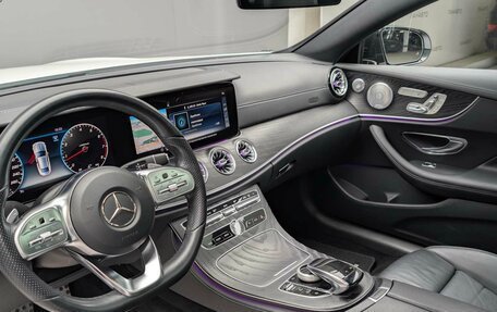 Mercedes-Benz E-Класс, 2018 год, 4 299 000 рублей, 12 фотография