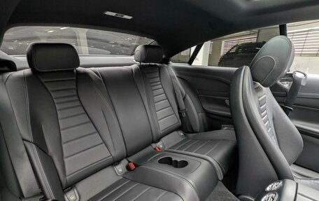 Mercedes-Benz E-Класс, 2018 год, 4 299 000 рублей, 15 фотография