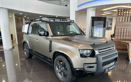 Land Rover Defender II, 2020 год, 5 715 000 рублей, 7 фотография