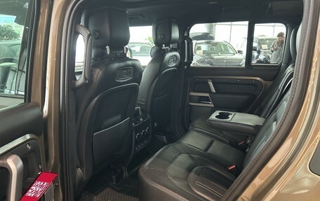Land Rover Defender II, 2020 год, 5 715 000 рублей, 16 фотография