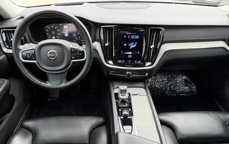 Volvo S60 III, 2022 год, 4 352 575 рублей, 8 фотография