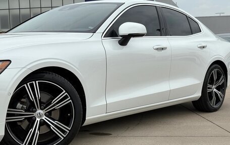 Volvo S60 III, 2022 год, 4 352 575 рублей, 7 фотография