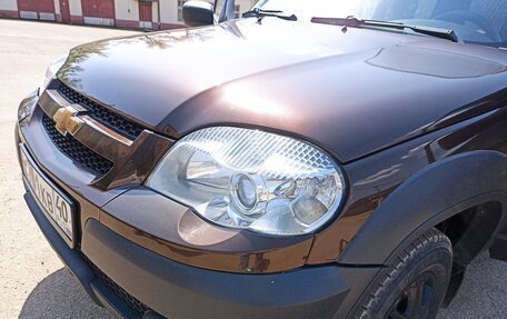 Chevrolet Niva I рестайлинг, 2011 год, 670 000 рублей, 8 фотография