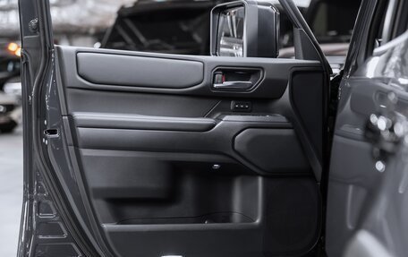 Toyota Land Cruiser Prado, 2024 год, 9 900 000 рублей, 28 фотография