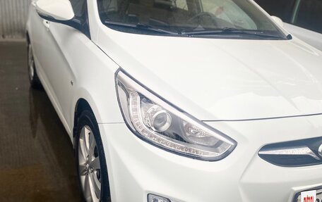 Hyundai Solaris II рестайлинг, 2013 год, 1 200 000 рублей, 10 фотография