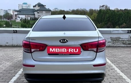 KIA Rio III рестайлинг, 2017 год, 1 070 000 рублей, 5 фотография
