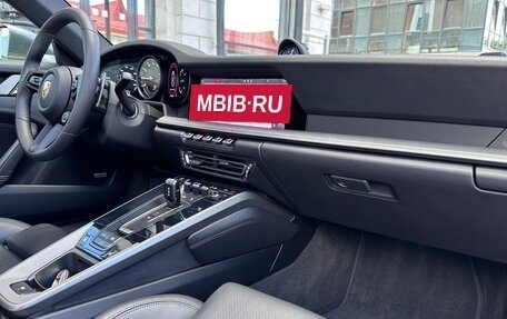 Porsche 911, 2021 год, 12 300 000 рублей, 21 фотография