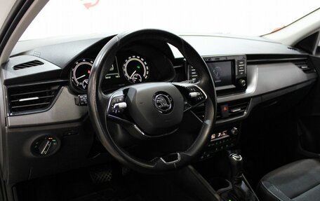 Skoda Rapid II, 2021 год, 1 689 000 рублей, 10 фотография