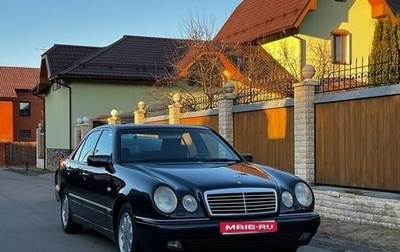 Mercedes-Benz E-Класс, 1998 год, 698 000 рублей, 1 фотография