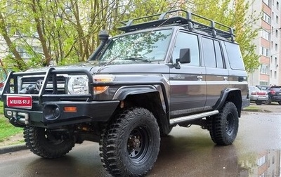 Toyota Land Cruiser 70, 2009 год, 5 500 000 рублей, 1 фотография