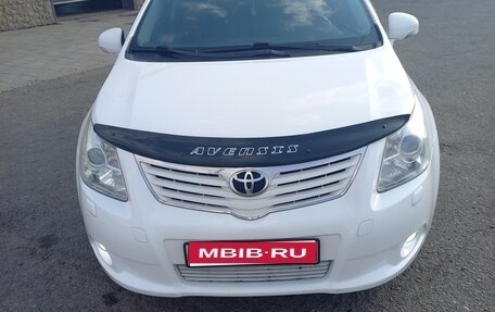 Toyota Avensis III рестайлинг, 2012 год, 1 530 000 рублей, 1 фотография