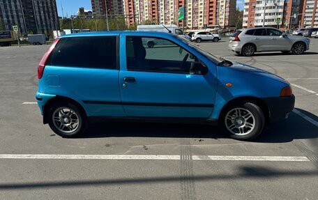 Fiat Punto III Punto Evo рестайлинг, 1997 год, 210 000 рублей, 5 фотография