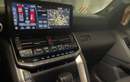 Toyota Land Cruiser, 2021 год, 11 900 000 рублей, 5 фотография