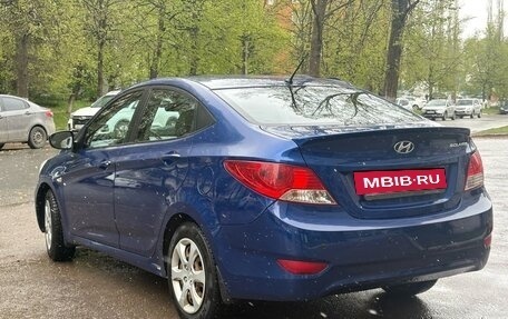 Hyundai Solaris II рестайлинг, 2013 год, 719 000 рублей, 9 фотография