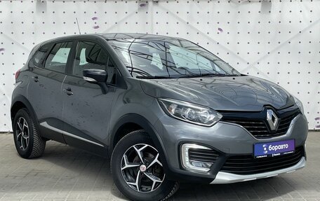 Renault Kaptur I рестайлинг, 2019 год, 1 400 000 рублей, 2 фотография