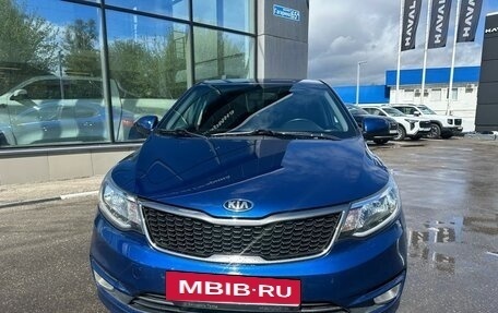 KIA Rio III рестайлинг, 2016 год, 1 129 000 рублей, 2 фотография
