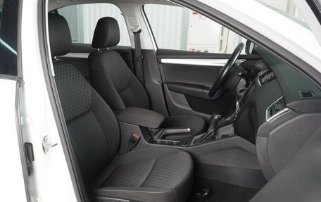 Skoda Octavia, 2016 год, 1 575 000 рублей, 8 фотография