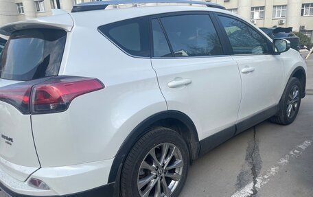 Toyota RAV4, 2016 год, 2 650 000 рублей, 18 фотография