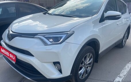 Toyota RAV4, 2016 год, 2 650 000 рублей, 19 фотография