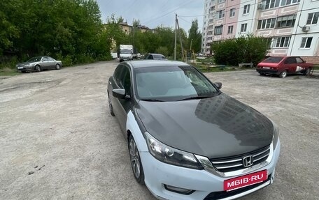 Honda Accord IX рестайлинг, 2012 год, 970 000 рублей, 4 фотография